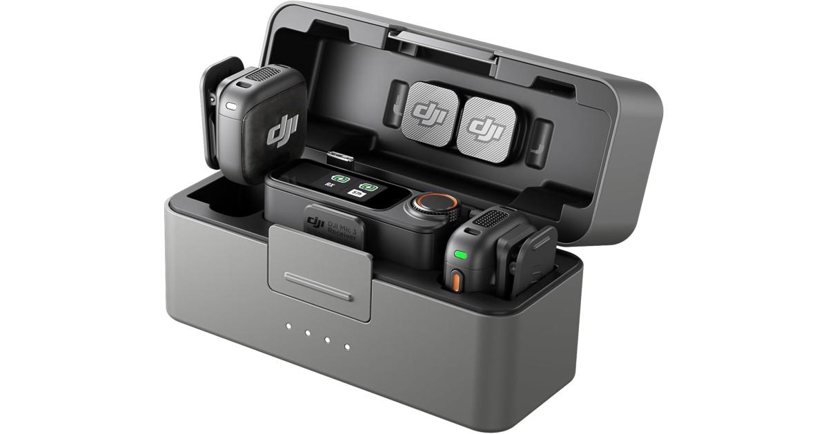 DJI Mic 3 (2 TX + 1 RX + حافظة شحن)، ميكروفون لاسلكي لأجهزة iPhone/الكاميرا/Android، خفيف الوزن، تحكم متكيف في الكسب لحجم متوازن، نطاق مزدوج مضاد للتداخل، استخدام 28 ساعة، مدونة فيديو