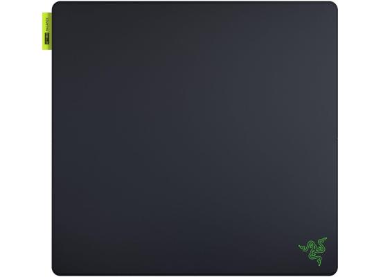 Razer Gigantus V2 Pro Soft Esports Gaming Mouse Pad (Balance) – Low Friction Cloth Surface, Tracking Accuracy, GlideCore Foam, Anti Slip Base, Low-Profile Stiched Edges – Large