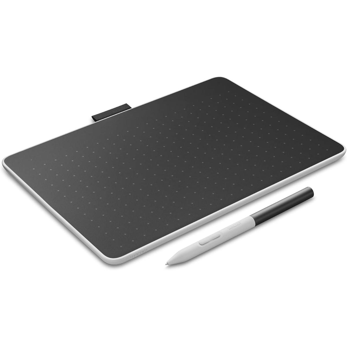 Wacom One Medium Battery-Free EMR-Pen, Bluetooth Connection, For Windows, Mac, Chromebook & Android – Perfect For Creative Beginners, Drawing Digitally & Everyday Office Tasks.