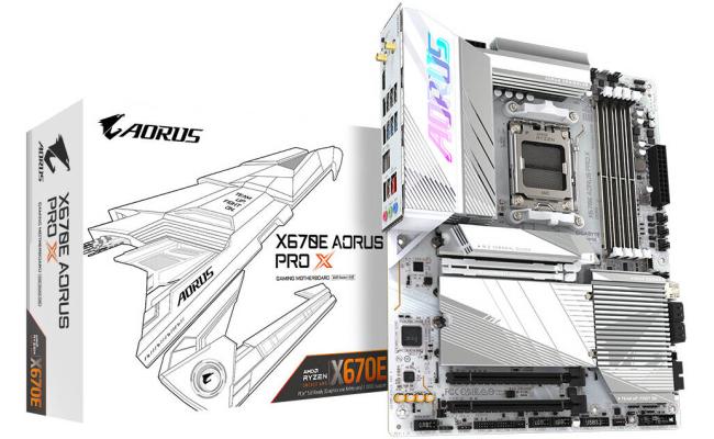 GIGABYTE X670E Aorus Pro X AM5 ATX Motherboard, AMD X670 Chipset, 4x DDR5 DIMM Slots, Up to 256GB Max Memory, Wi-Fi 7 & BT 5.3, 1x PCIe 5.0 x16, 4x M.2 Slots, White